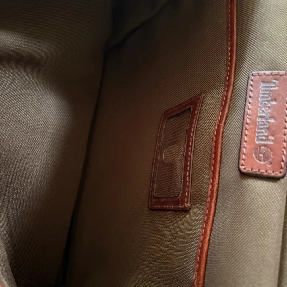vintage Timberland brown leather crossbody briefcase Office bag computer